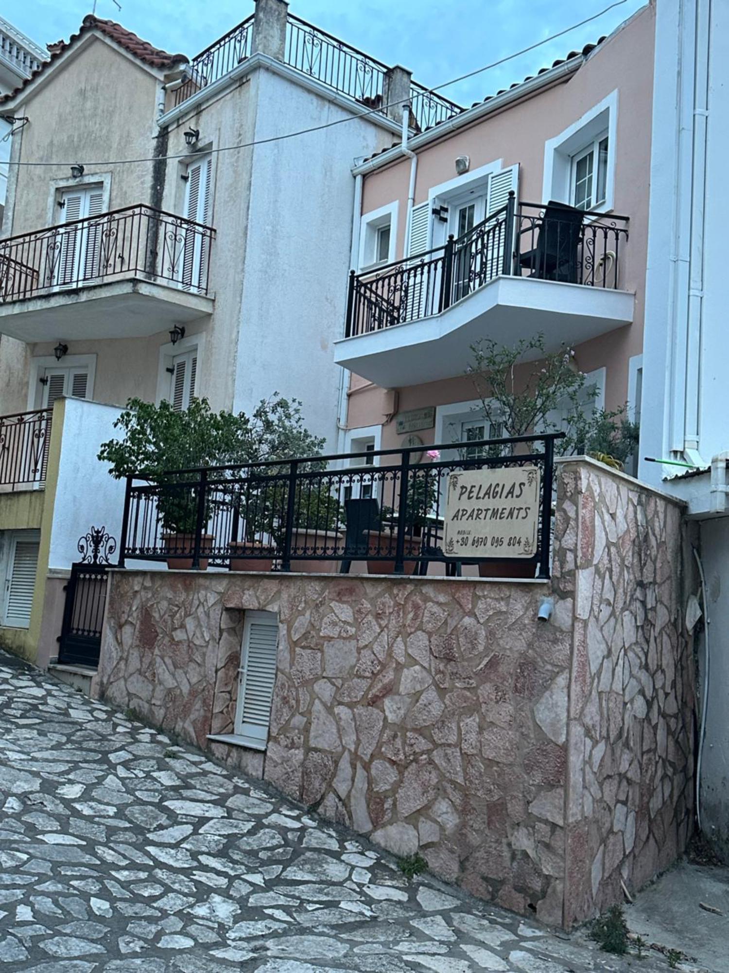 Pelagias Apartments Agia Efimia Exterior foto